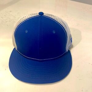 7 1/4 New Era fitted mesh back